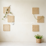 Fond photo Osier panneaux muraux multiples de la collection Printemps Champêtre 2026 - crème et beige, panneaux osier rythmés - séance nouveau-né et enfant