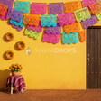 Fond photo Symphonie de papier de la collection Halloween Mexique - jaune d'or, papel picado multicolore - portrait enfant Halloween festif